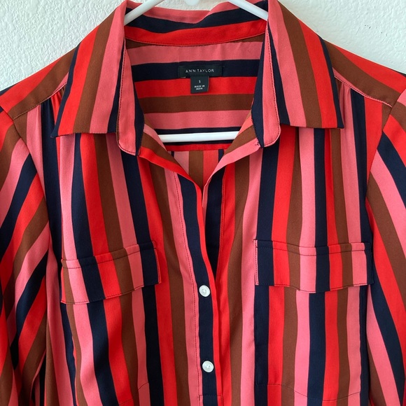 Ann Taylor Red & Black Stripe Button Front Blouse Size Small - Picture 5 of 14